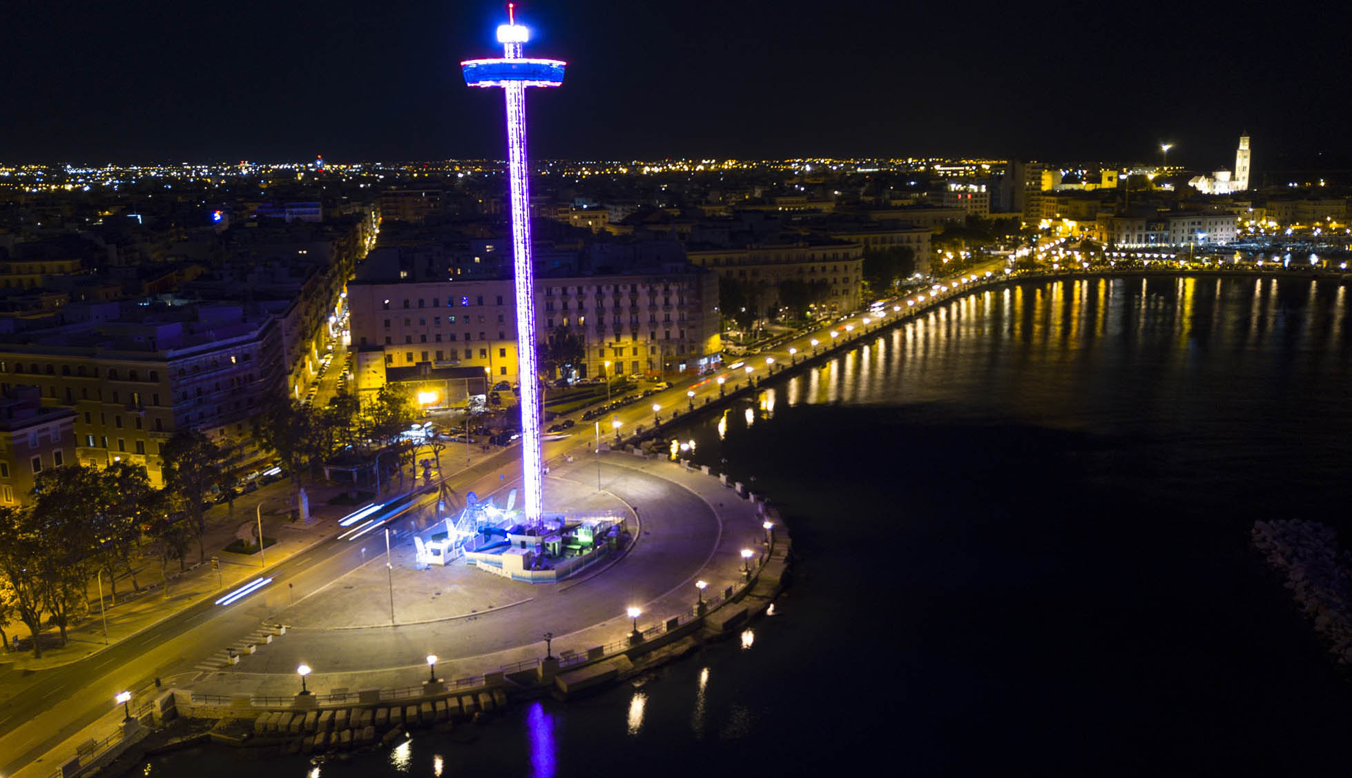 Immagine della torre panoramica di bari